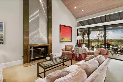 Living - 64 Covered Bridge Rd, Carmichael, CA 95608 photo 4 of 8