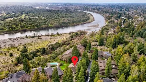 View/Area - 64 Covered Bridge Rd, Carmichael, CA 95608 photo 3 of 10