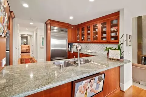 Kitchen - 64 Covered Bridge Rd, Carmichael, CA 95608 photo 1 of 10