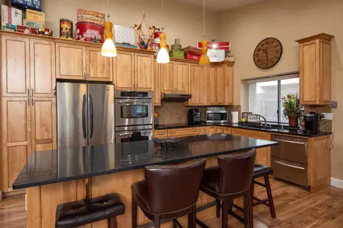 2528 Meadow Oak Dr, Modesto, CA 95355 photo 13