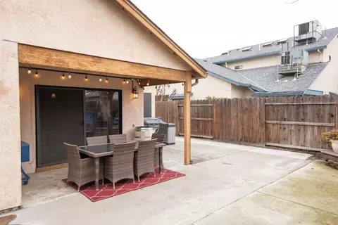 2528 Meadow Oak Dr, Modesto, CA 95355 photo 35