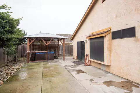 2528 Meadow Oak Dr, Modesto, CA 95355 photo 31