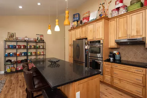 2528 Meadow Oak Dr, Modesto, CA 95355 photo 15