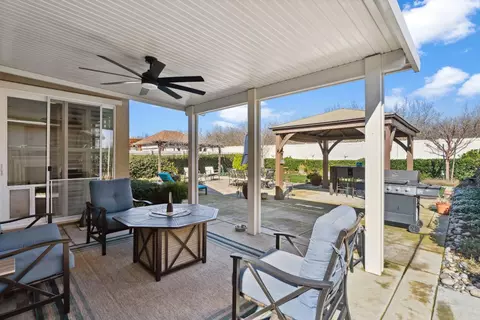 Exterior - 1439 Arbor Brook Dr, Manteca, CA 95336 photo 3 of 19