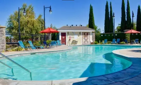 Exterior - 1439 Arbor Brook Dr, Manteca, CA 95336 photo 18 of 19