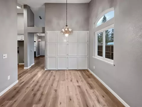 5201 Heather Pine Ct, Antelope, CA 95843 photo 14