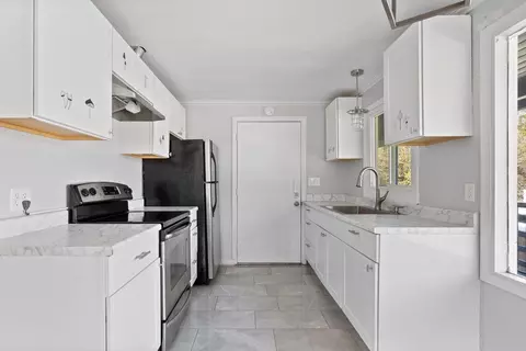 Kitchen - 3031 Stout Ct, Placerville, CA 95667 photo 4 of 6