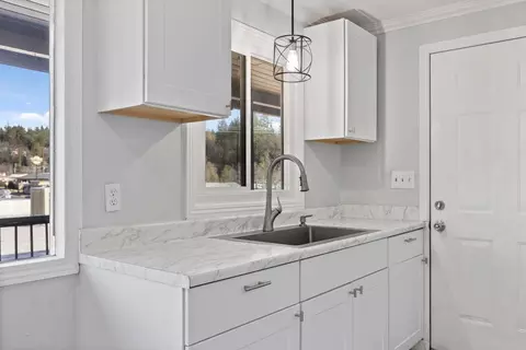 Kitchen - 3031 Stout Ct, Placerville, CA 95667 photo 5 of 6