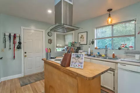 Other - 982 Crescent St, Placerville, CA 95667 photo 2 of 5