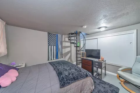 Bedroom - 982 Crescent St, Placerville, CA 95667 photo 7 of 7