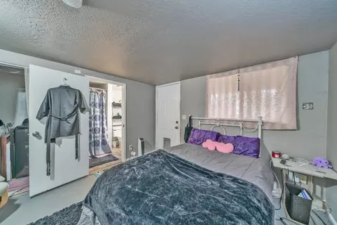 Bedroom - 982 Crescent St, Placerville, CA 95667 photo 6 of 7