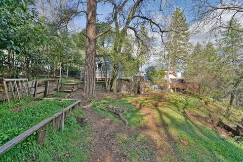 Exterior - 982 Crescent St, Placerville, CA 95667 photo 13 of 13