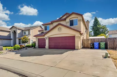 8769 Agave Way, Elk Grove, CA 95624