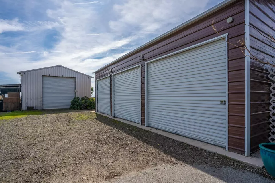 43133 Merrill Ave, Dos Palos, CA 93620 36 Photos Movoto