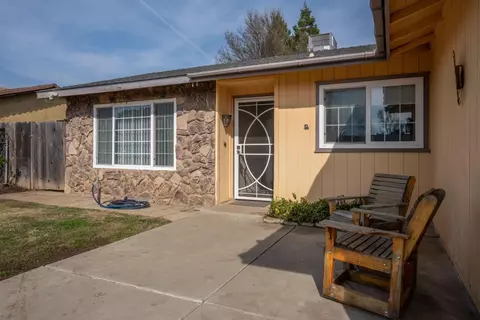 1863 Shadowbrook Dr, Merced, CA 95348 photo 4