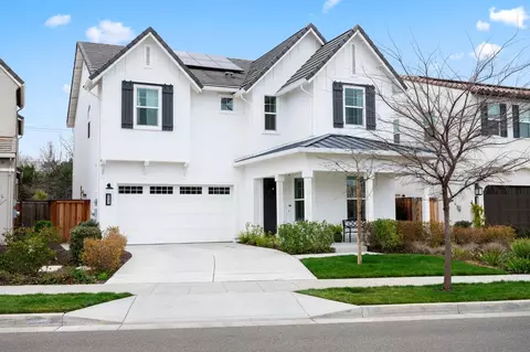 2237 5th Ave, Sacramento, CA 95818