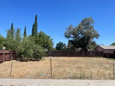 875 J St, Lathrop, CA 95330 photo 5