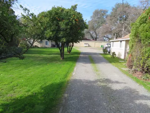 3113 Walnut Ave, Carmichael, CA 95608 photo 2