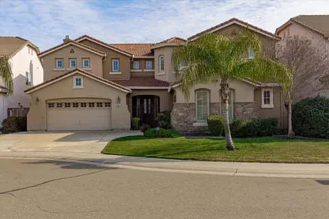 9255 Bright Stars Ct, Elk Grove, CA 95624
