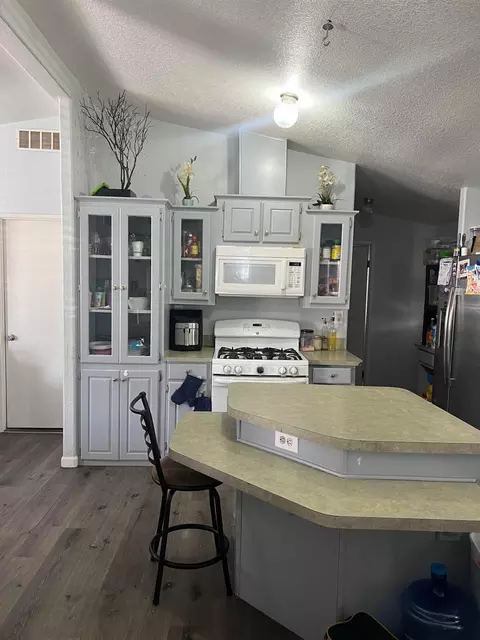 2845 E Hatch Rd #11, Modesto, CA 95351 photo 5
