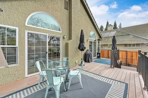Exterior - 104 Cobb Ct, Folsom, CA 95630 photo 12 of 34