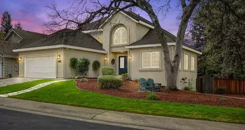 Exterior - 104 Cobb Ct, Folsom, CA 95630 photo 6 of 34