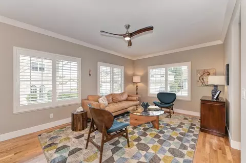 Living - 104 Cobb Ct, Folsom, CA 95630 photo 2 of 13