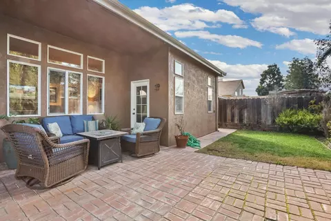 Exterior - 4165 Donovan Way, Turlock, CA 95382 photo 4 of 8