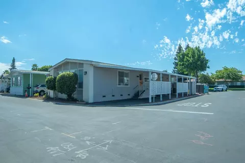 123 Clipper Ln, Modesto, CA 95356 photo 1