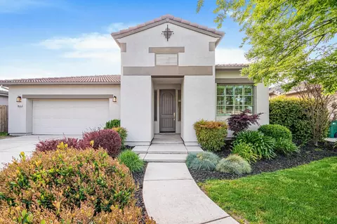 8679 Victory Ct, Hilmar, CA 95324