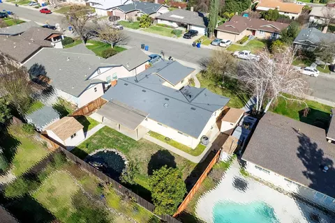 View/Area - 2700 Marlee Dr, Turlock, CA 95380 photo 4 of 5