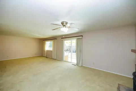 Living - 2700 Marlee Dr, Turlock, CA 95380 photo 4 of 4