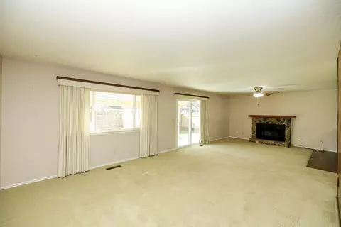 Living - 2700 Marlee Dr, Turlock, CA 95380 photo 1 of 4