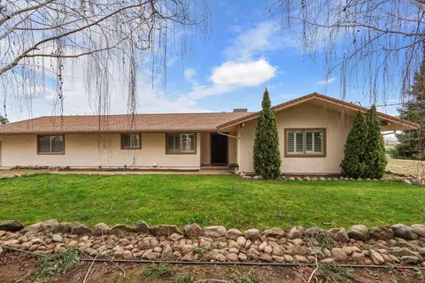 17567 E Collier Rd, Acampo, CA 95220 photo 1