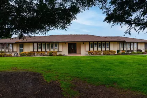 Exterior - 4825 Rice Rd, Modesto, CA 95357 photo 2 of 16