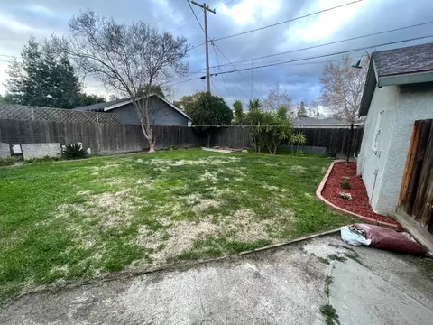 1421 E Marshall St, Turlock, CA 95380 photo 21