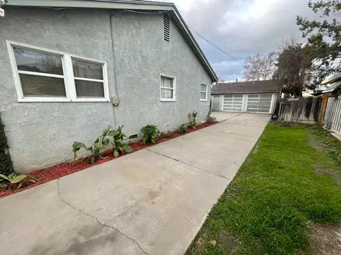 1421 E Marshall St, Turlock, CA 95380 photo 3