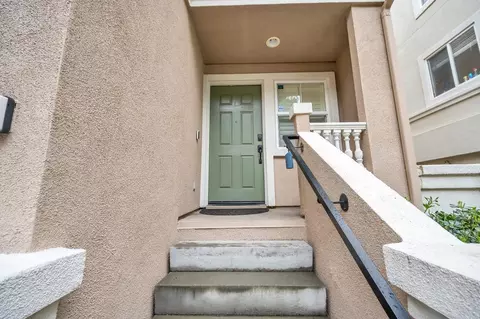 Exterior - 836 Heavenly Pl, Milpitas, CA 95035 photo 4 of 7