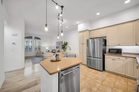 Kitchen - 836 Heavenly Pl, Milpitas, CA 95035 photo 4 of 5