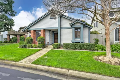 1633 Woodhill Dr, Roseville, CA 95661