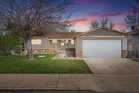 Exterior - 1327 W Walnut St, Lodi, CA 95242 photo 3 of 15