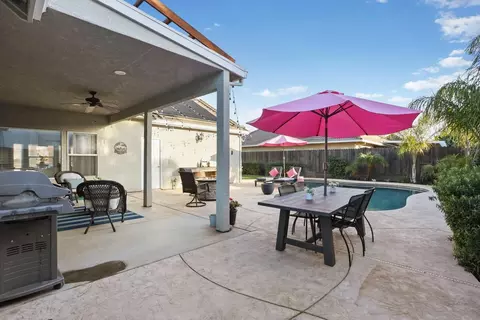 Exterior - 1236 Tasha Dr, Ripon, CA 95366 photo 8 of 11