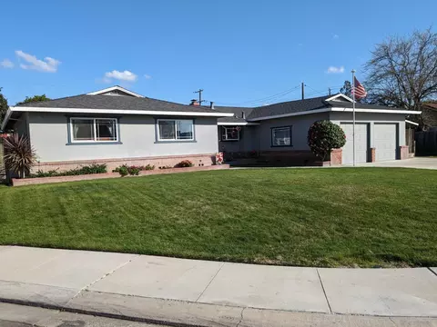 310 Raylow Ave, Manteca, CA 95336 photo 2