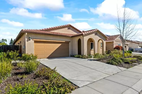 Exterior - 437 Pendragon St, Manteca, CA 95337 photo 5 of 7