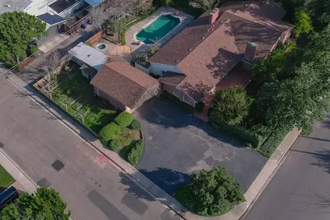 1240 Magnolia Ave, Modesto, CA 95350 photo 5