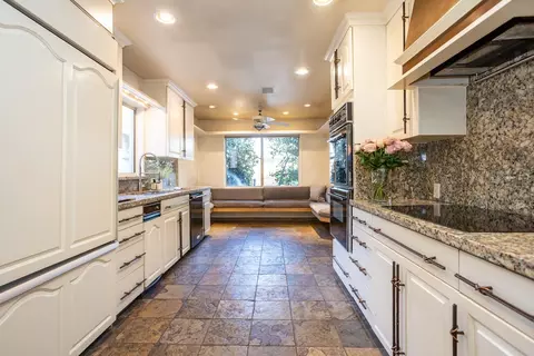 1240 Magnolia Ave, Modesto, CA 95350 photo 23