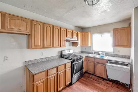 79 Seeno St, Pittsburg, CA 94565 photo 8