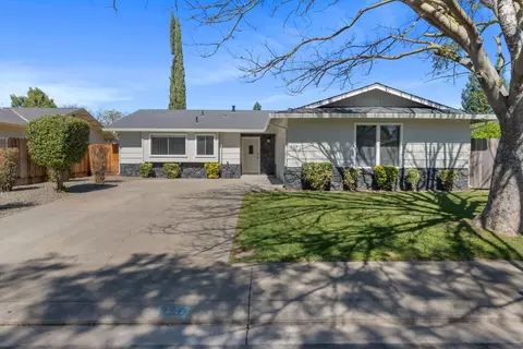 917 Lindsay Dr, Modesto, CA 95356 photo 3