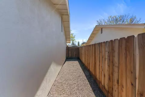 917 Lindsay Dr, Modesto, CA 95356 photo 22