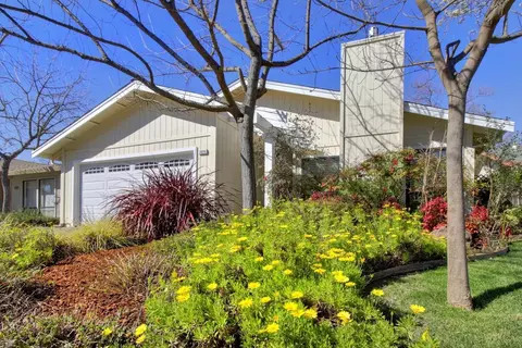 Exterior - 1215 Impala Pl, Davis, CA 95616 photo 2 of 35